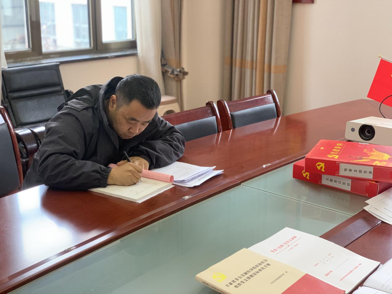 公司接受两新组织督察调研(图2)